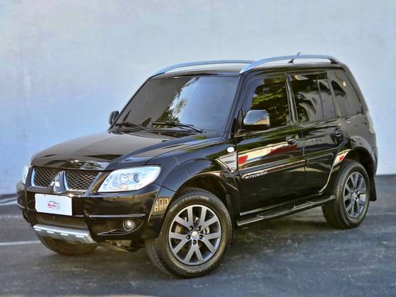 MITSUBISHI PAJERO TR4 2.0 4X2 16V 140CV FLEX 4P MANUAL